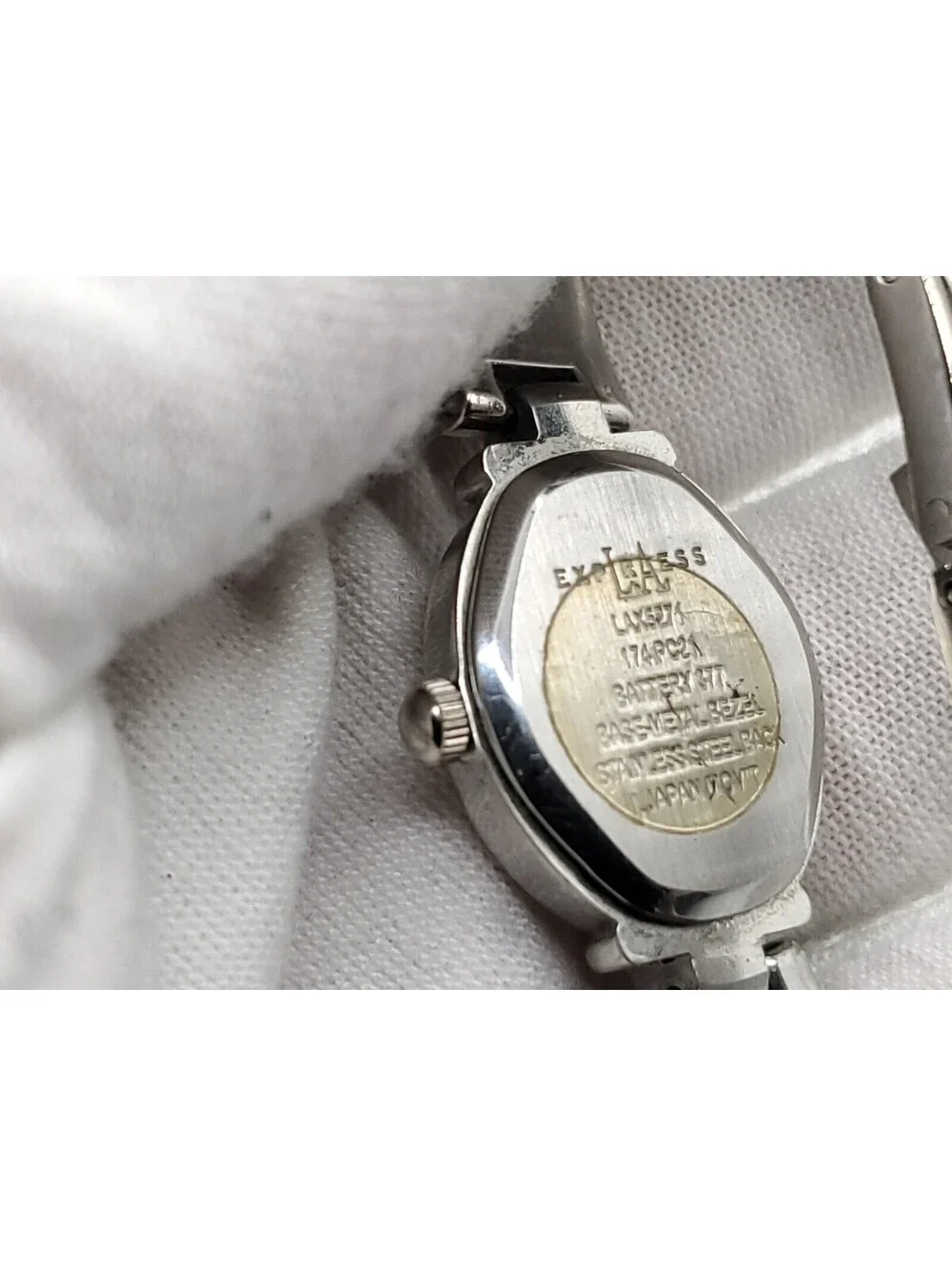 LA Express Quartz Watch 16mm Womens New Battery Silver Tone Black Dial